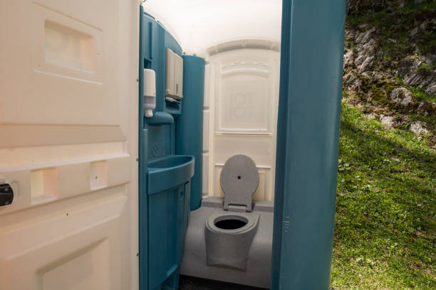 Best Sanitation services for porta potties  in Harwood Heights, IL