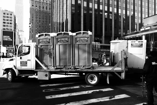 Best Affordable portable toilet rental  in Harwood Heights, IL